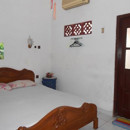 Fortuna Guest House Джокякарта Екстериор снимка