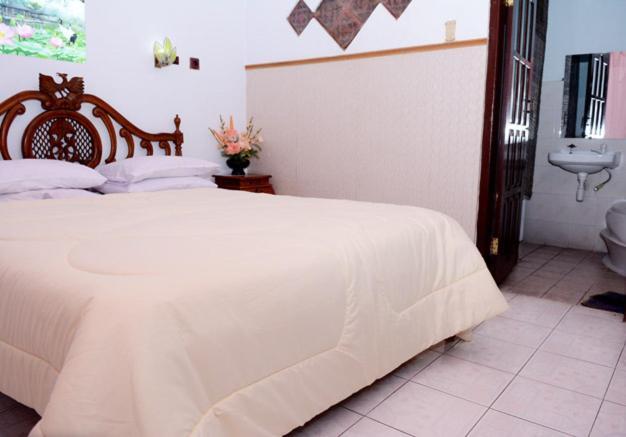 Fortuna Guest House Джокякарта Екстериор снимка